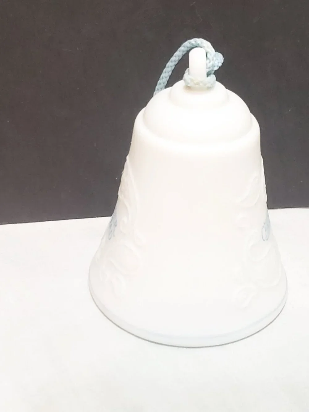 Christmas Bell Mother and Dad Ornament 1985 Hallmark 3
